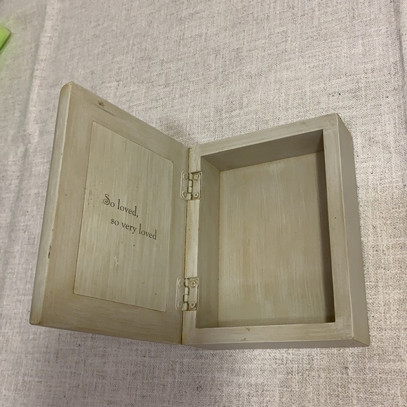 Willow Tree - “Angel of Mine” box - Picture 3 of 7